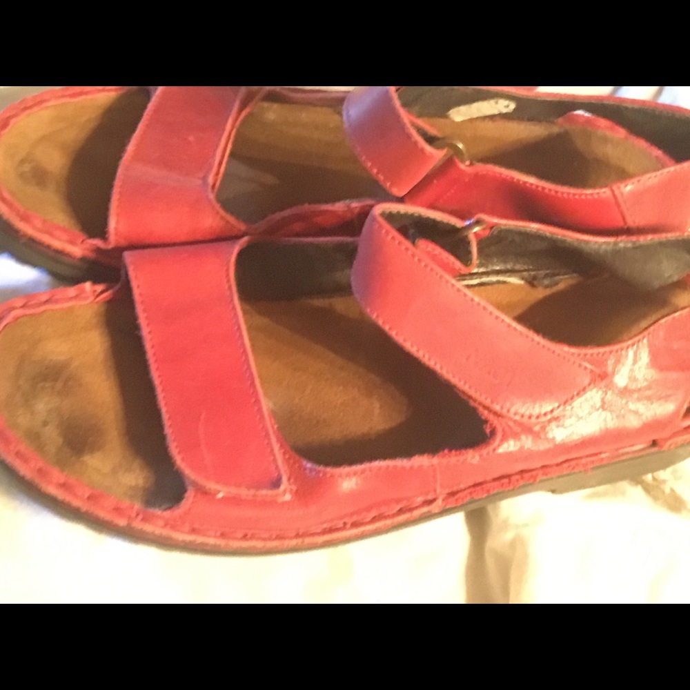 Red leather strap NAOT 39 size 9 sandals
